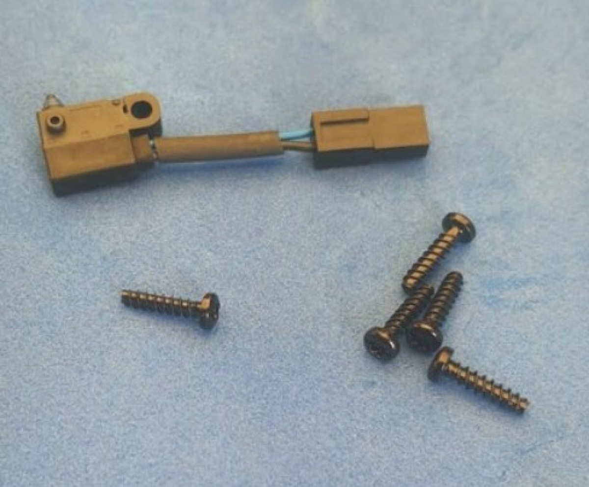 228719 - Hypertherm Hand and Robotic Torch Cap-Sensor Switch Replacement