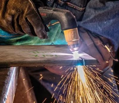 SYNC Hand Drag Cutting